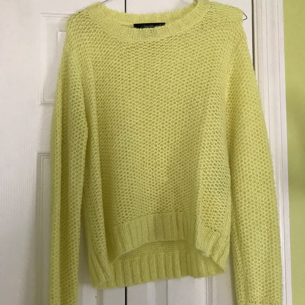 Yellow sweater